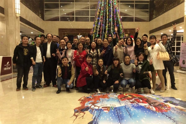 愛特2018年優(yōu)秀員工戶外拓展訓(xùn)練活動